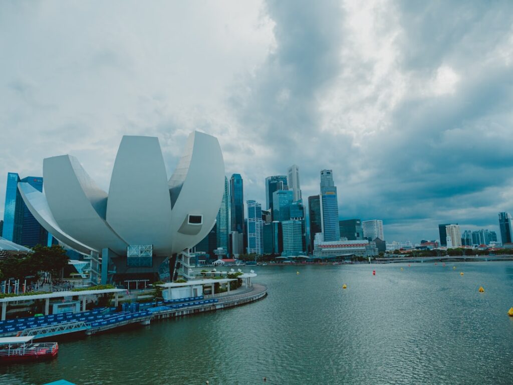 Sharing intimate images among friends in Singapore