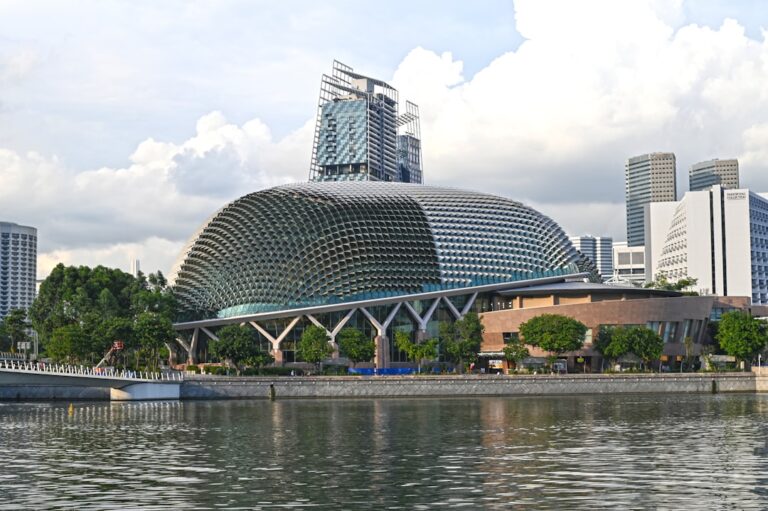 An office building — illustrating a Singapore criminal-breach-of-trust-by-employee case study